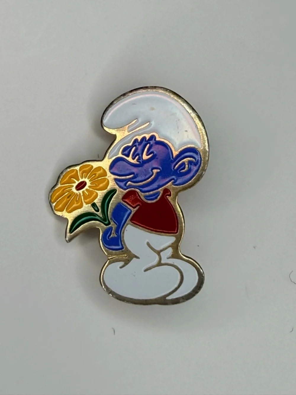 Bashful Smurf Character Pin - 1980’s vintage